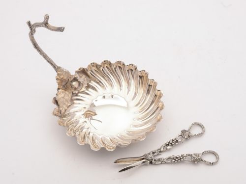 Charming Edwardian Silver Plated Grape Dish Circa 1905