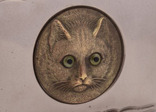 Nice Trinket Box with Cat Face Lid 1911