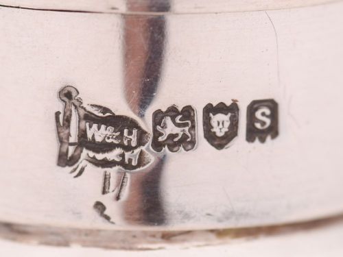 Gorgeous Silver and Cut Glass Hip Flask London 1913