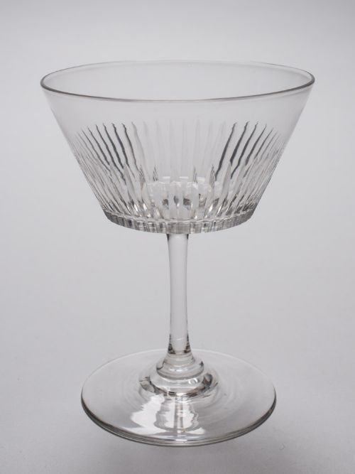 Superb Edwardian Set of 8 Champagnes Circa 1905