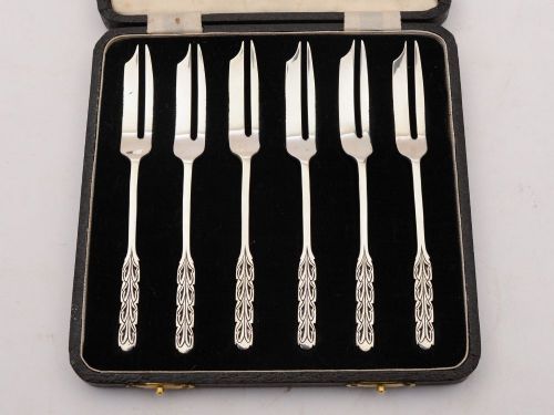 Gorgeous Set of 6 English Liberty & Co Silver Cake Forks 1938