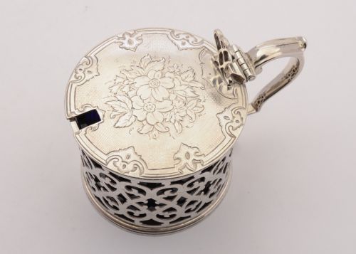 Fabulous Victorian Silver Mustard Pot London 1856