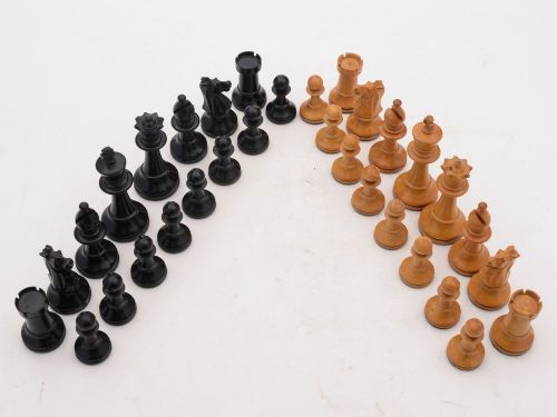 Nice Staunton Style Boxwood Chess Set Circa 1920