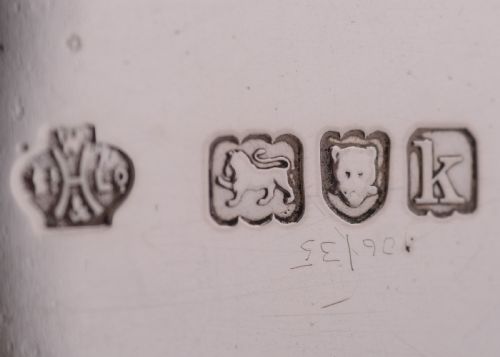 Stunning Edwardian Solid Silver Salver/Tray - London 1905