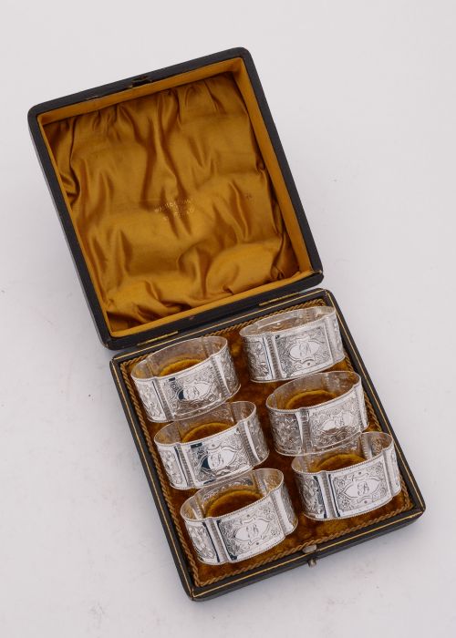 Elegant set of six Edwardian silver plated napkin rings - circa 1905