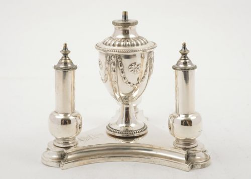 Stylish Elkington Silver Plated Cigar/Cigarette Lighter - 1875