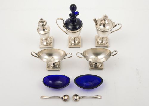 Elegant Georgian Style Cruet Set. Circa 1930