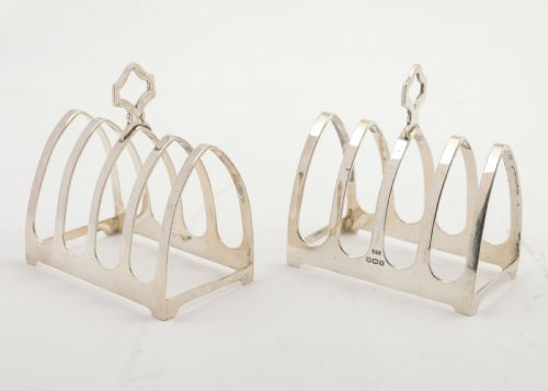 A Nice pair of Silver Toast racks - Sheffield 1940