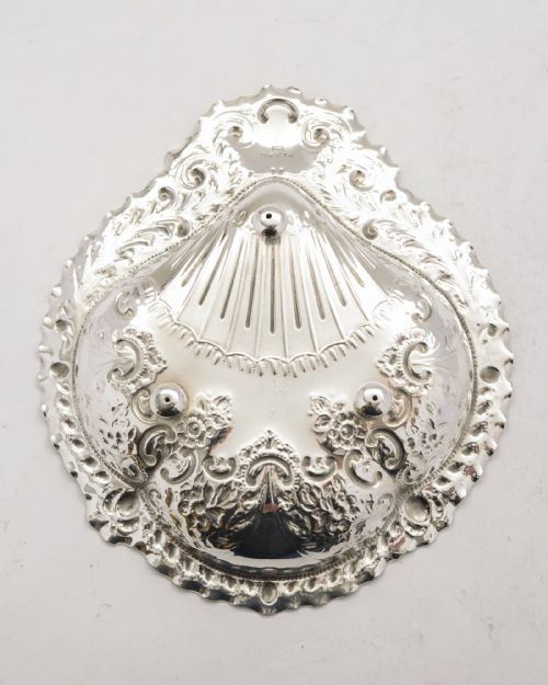 Beautiful Victorian Silver Plated Embossed Serving Dish - circa 1890