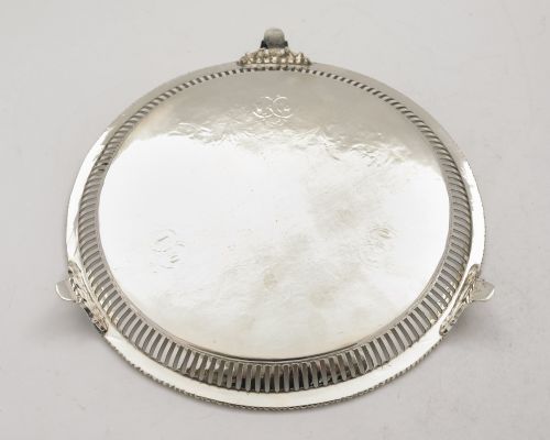 Gorgeous Victorian Silver Plated Salver/Tray - circa 1880