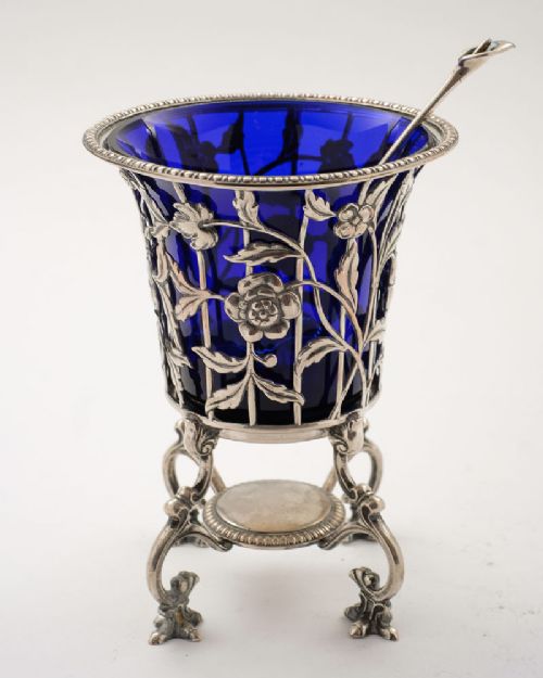 Fabulous Georgian Sugar Bowl - circa 1820