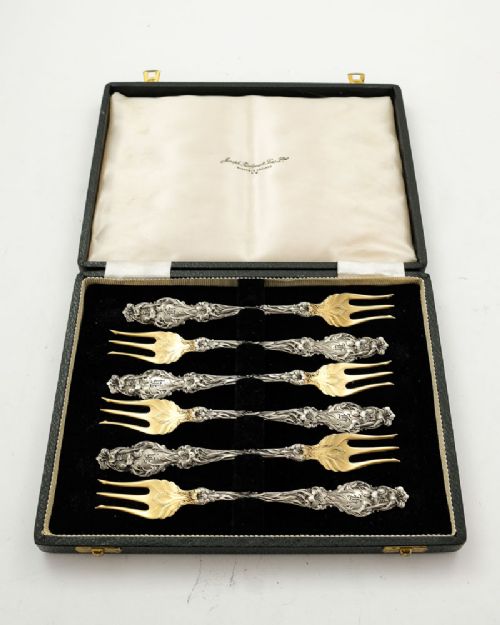 Pretty Set of 6 American Silver Dessert Forks - 1907