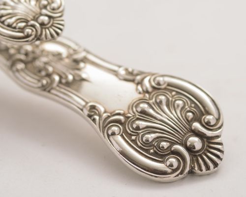Nice Victorian Silver Plated Kings Pattern Serving Tongs - circa 1890