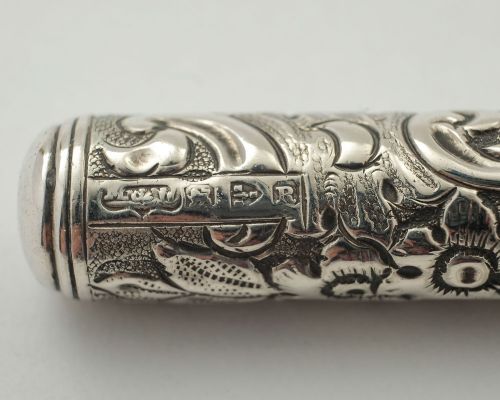 Nice Victorian Nurses Silver Thermometer Holder - Chester 1900