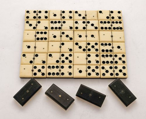 Nice Edwardian Set of Dominoes - circa 1905