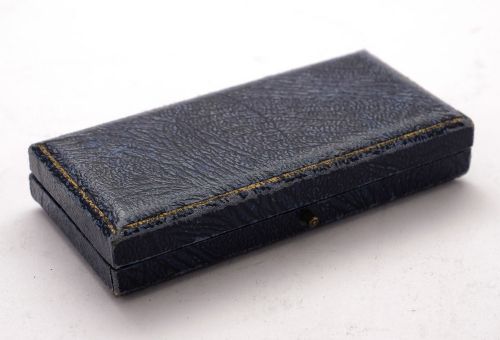 Lovely 18 Carat White Gold & Diamond Brooch/Pin - circa 1920