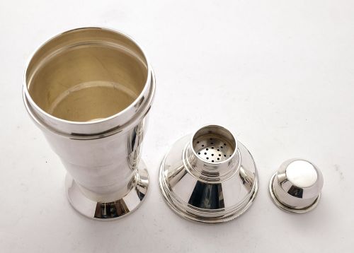 Wunderschöner versilberter Art-Deco-Cocktailshaker – um 1930