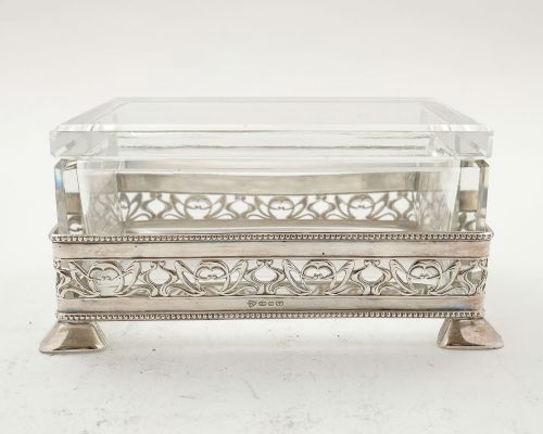 Lovely Art Deco Butter Dish in stand - circa 1930