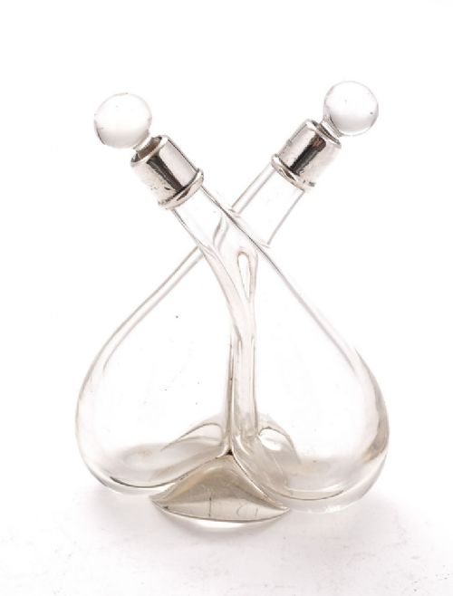Nice Silver Topped Oil & Vinegar Condiment - Chester 1915