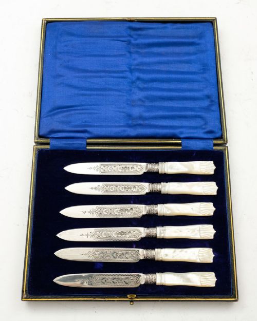 Beautiful Silver & Mother of Pearl Dessert Knives - Sheffield 1902