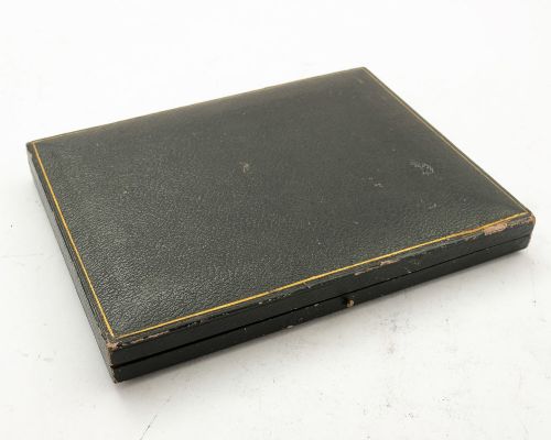 Beautiful Silver & Mother of Pearl Dessert Knives - Sheffield 1902