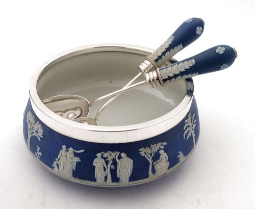 Gorgeous Edwardian Wedgewood Salad bowl - circa 1905