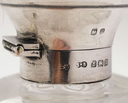 Gorgeous Silver Topped Scent Bottle - Birmingham 1911