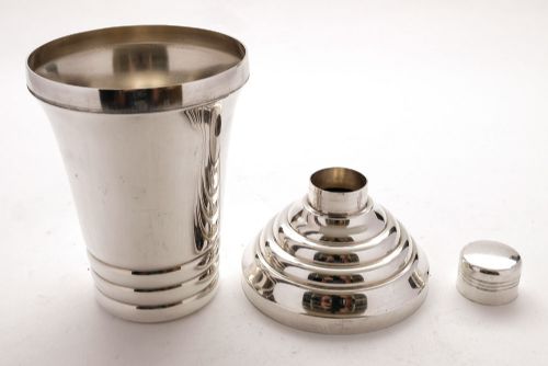 Nice French Art Deco Cocktail Shaker - circa 1930