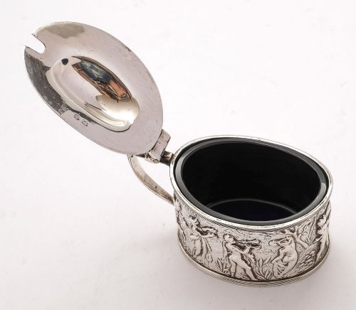 Beautiful Victorian Silver Mustard Pot - Birmingham 1896