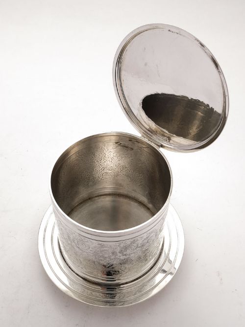 Superb Edwardian Silver Plated Biscuit Box - circa 1905