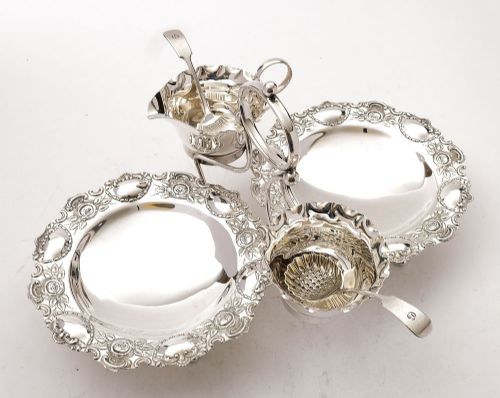 Fabulous Victorian Strawberry Dish - circa 1890