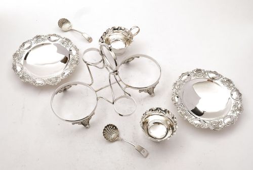 Fabulous Victorian Strawberry Dish - circa 1890