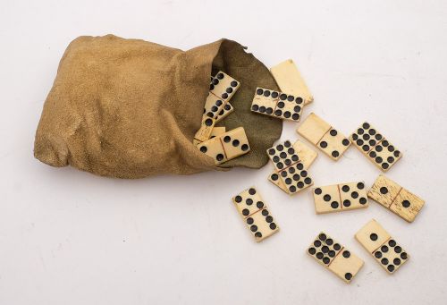 Nice set of Napoleonic POW Animal Bone Dominoes - Circa 1815