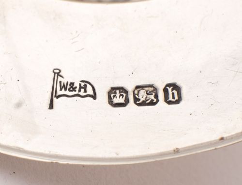 Nice Victorian Christopher Dresser Style Silver Tea Strainer - Sheffield 1894