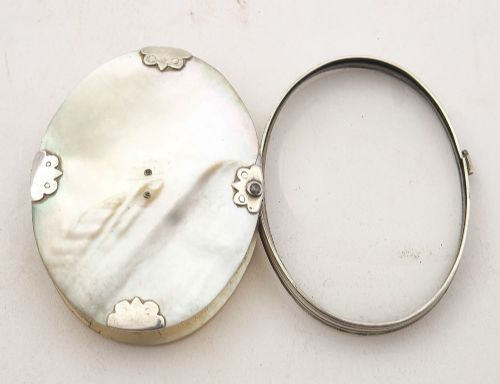 Nice Georgian Silver & MOP Folding Magnifying Glass - Circa 1820