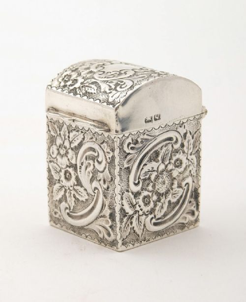 Sweet Victorian Miniature Playing Card Box - Chester 1899