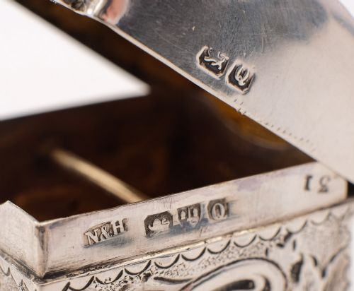 Sweet Victorian Miniature Playing Card Box - Chester 1899