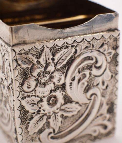 Sweet Victorian Miniature Playing Card Box - Chester 1899