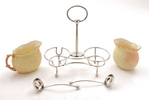 Lovely Worcester China Jug & Bowl in Stand Circa 1905