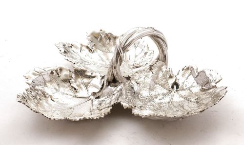 Stunning Victorian Elkington Silver Plated Leaf Serving Dish - 1898