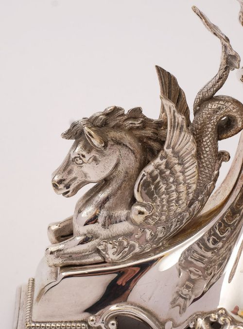 精美的维多利亚镀银中心装饰品 - 约 1880 年