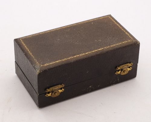 Lovely Cased Pair of Edwardian Silver Napkin Rings Sheffield 1907