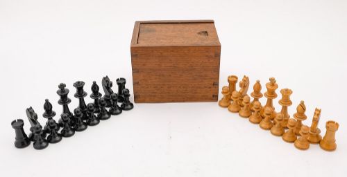 Good Oak Boxed Edwardian Chess Set Circa 1905