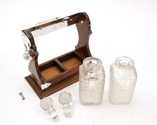 Lovely Victorian oak 2 bottle tantalus - circa 1890