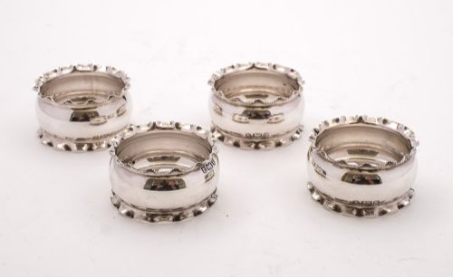 Lovely cased set Edwardian Napkin Rings - Birmingham 1901