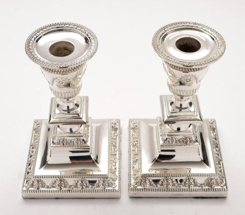 Wonderful pair of English antique silver-plated candlesticks - circa 1905