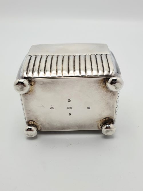 Pretty Victorian antique silver tea caddy - Sheffield 1883