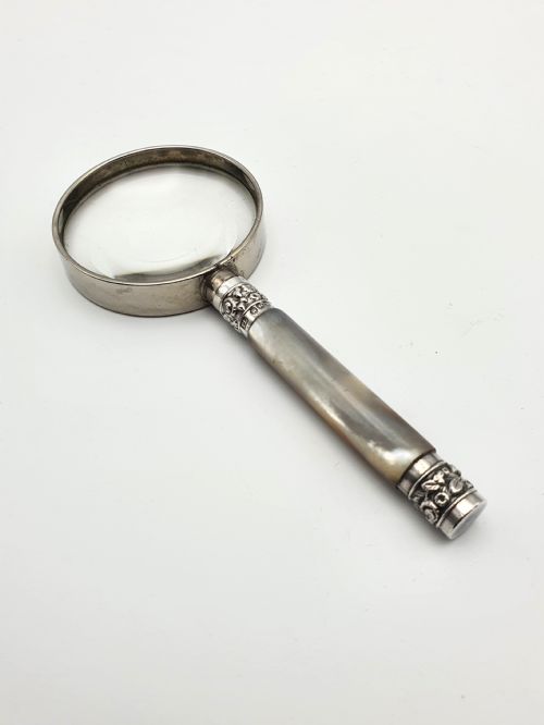 Victorian antique mother of pearl handled magnifying glass - 1894