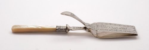Beautiful antique Victorian solid silver and mother of pearl serving tongs - 1892