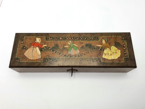 Lovely Dutch Burr Walnut Box - circa 1930